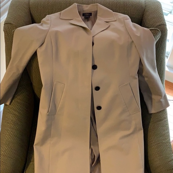 brooks brothers raincoat